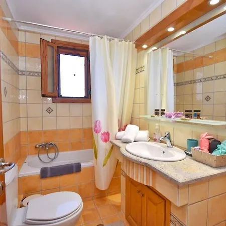 Apartman Big New House Near The Kanáli